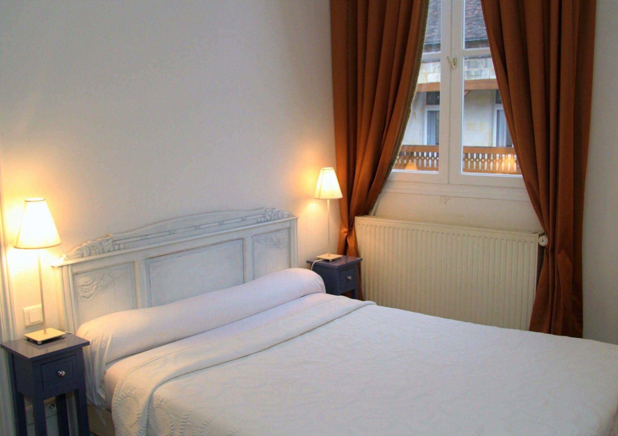 Hotel Le Regent Villers-Cotterêts Εξωτερικό φωτογραφία