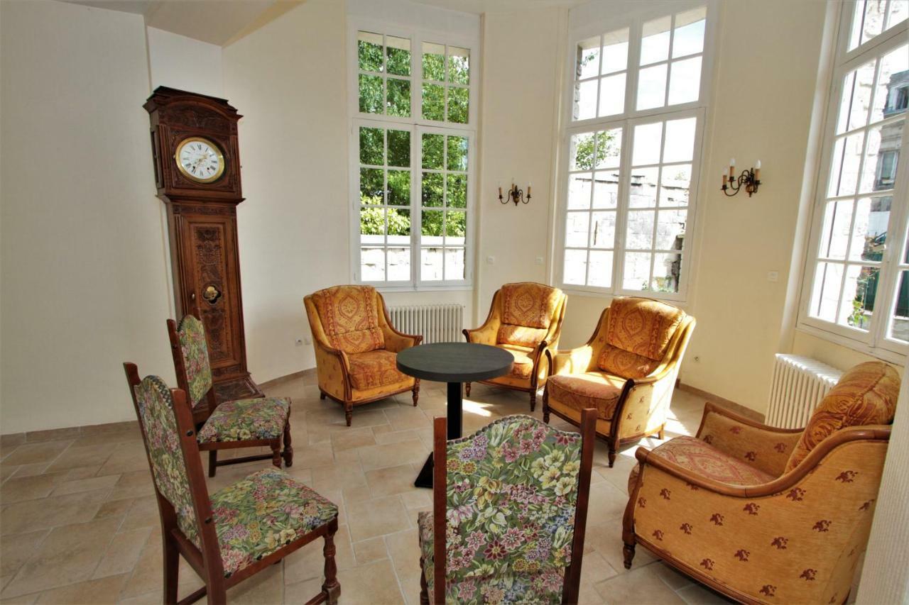 Hotel Le Regent Villers-Cotterêts Εξωτερικό φωτογραφία